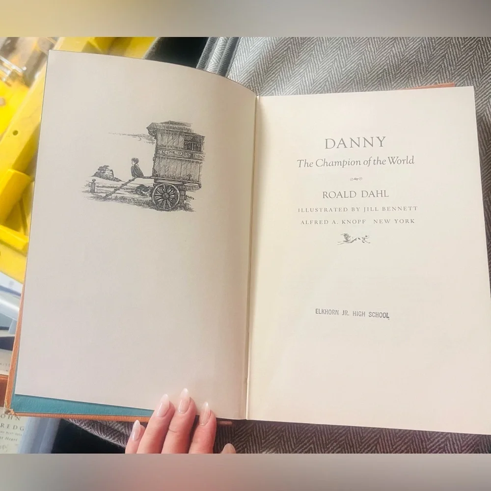 Danny Champion of the World hardback book by Roald Dahl